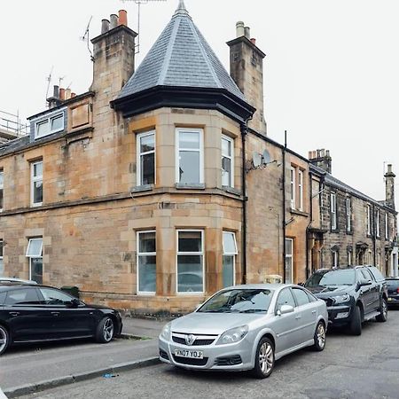 Stylish Stirling Apartment - Free Parking ภายนอก รูปภาพ